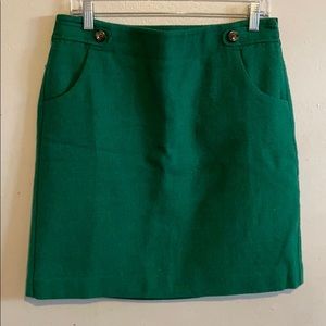 Green Ann Taylor winter skirt with pockets